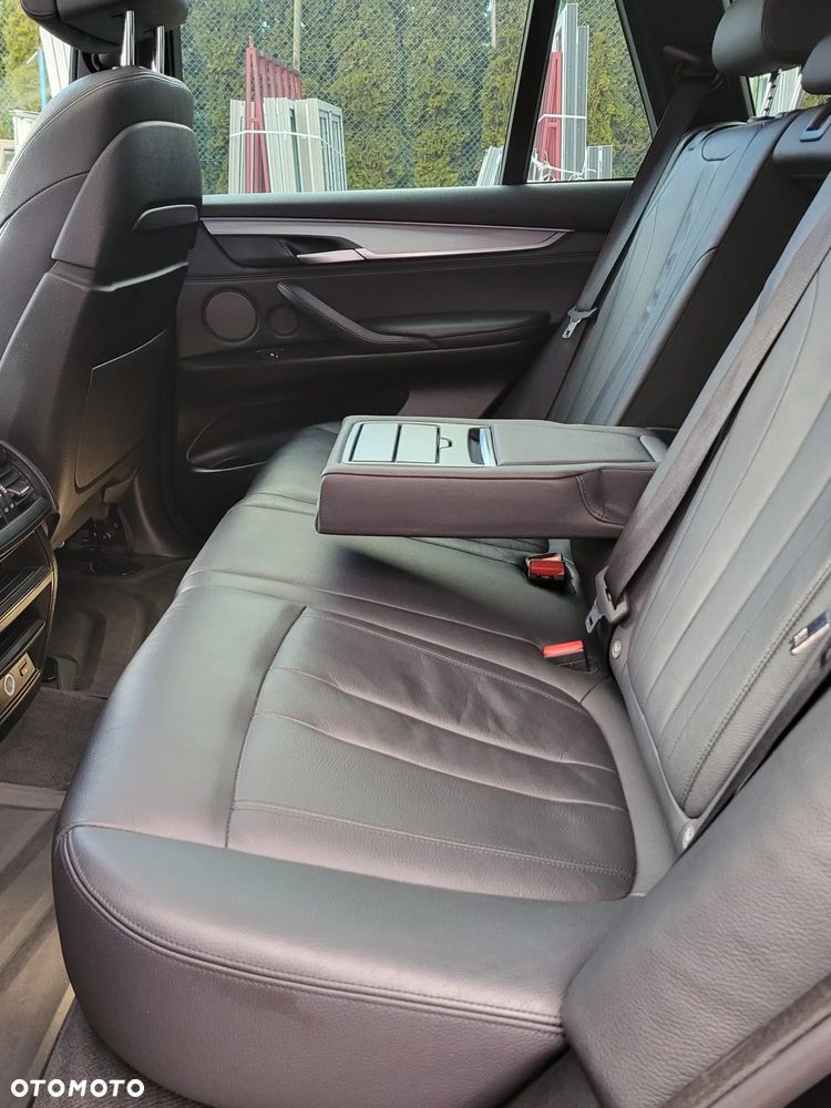 BMW X5 - 12