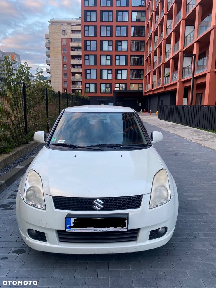 Suzuki Swift 2007 photo 2