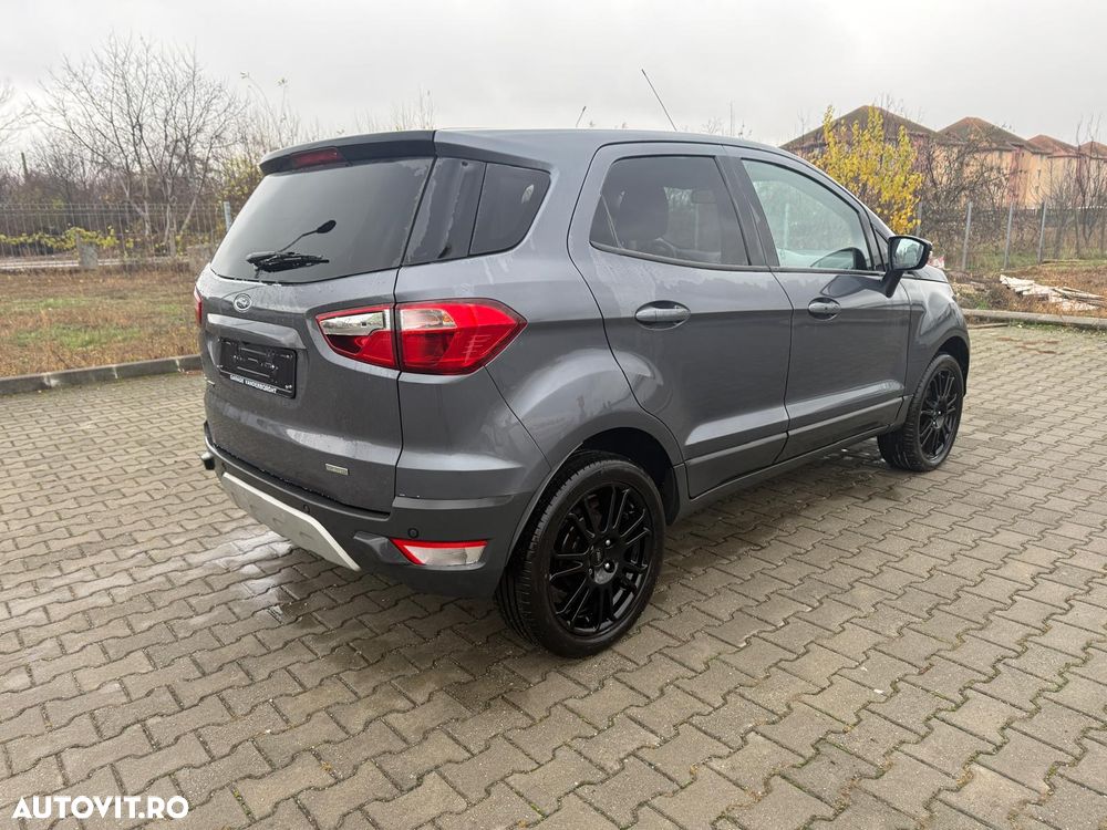 Ford EcoSport - 3