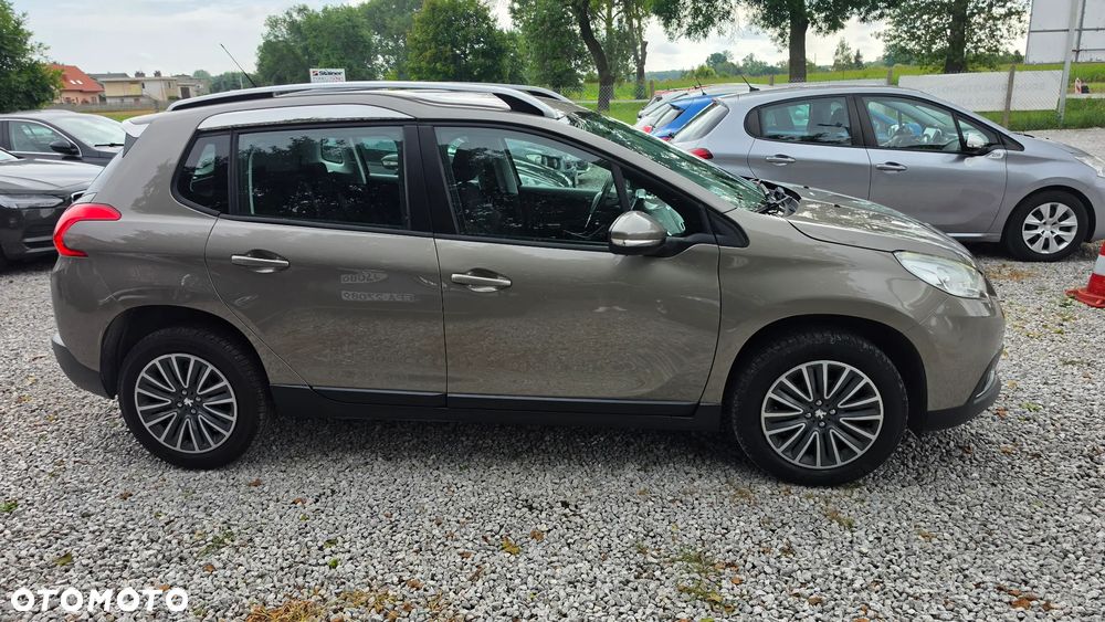 Peugeot 2008 1.6 e-HDi Style S&S - 7