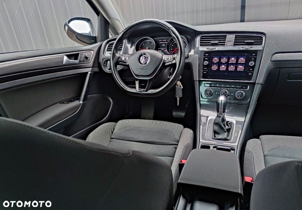 Volkswagen Golf Variant 2.0 TDI (BlueMotion Technology) DSG Comfortline - 15