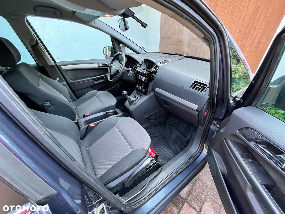 Opel Zafira 1.6 ECOFLEX Family Plus - 10