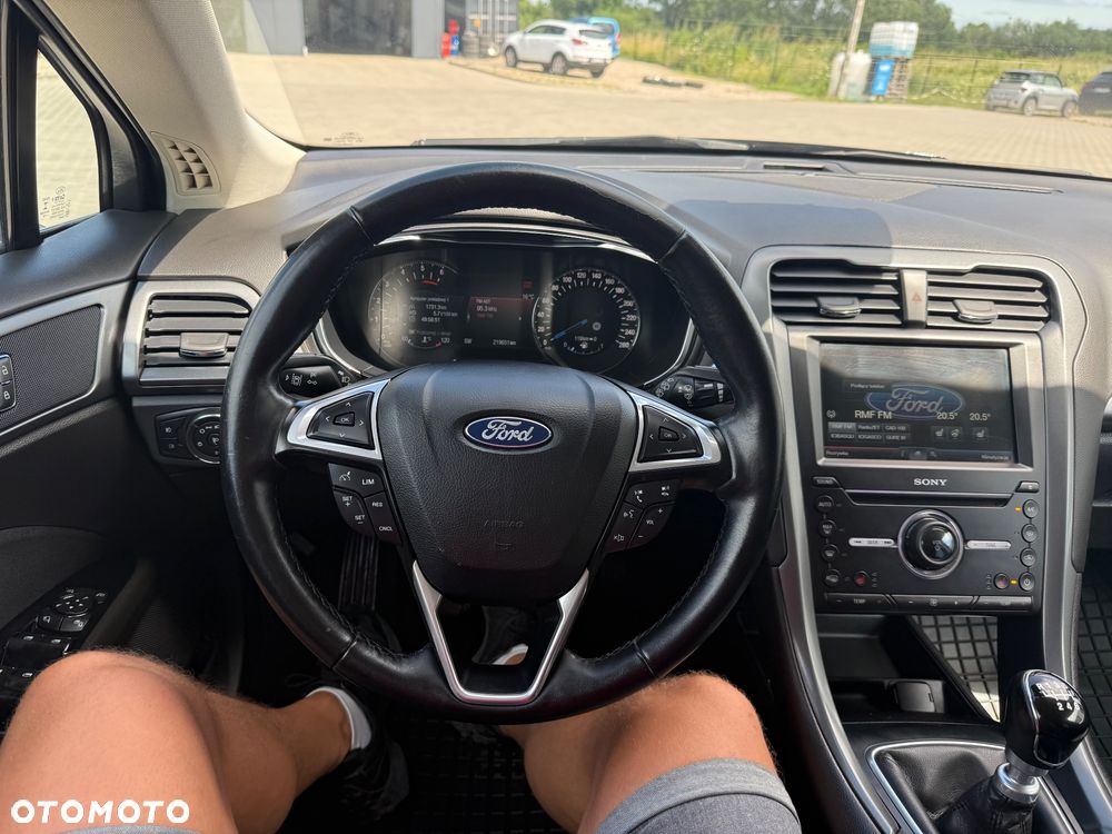 Ford Mondeo 2.0 TDCi Allrad Titanium - 26