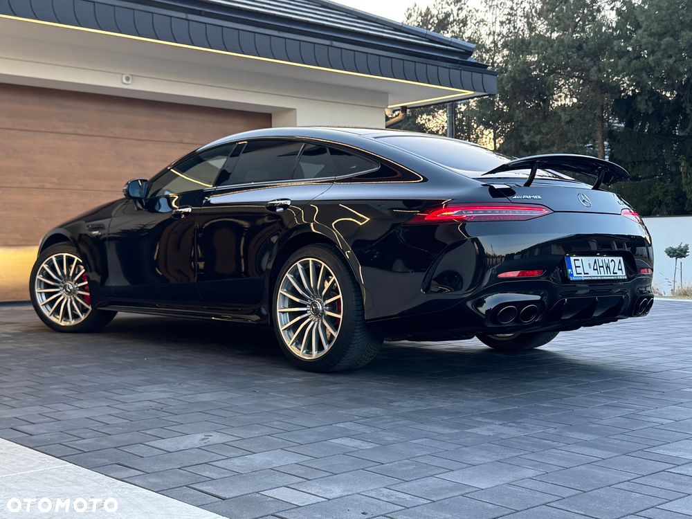 Mercedes-Benz AMG GT 43 4-Matic+ - 28