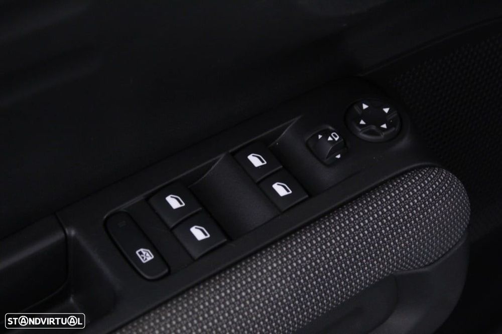 Citroën C3 Aircross 1.2 PureTech C-Series EAT6 - 21