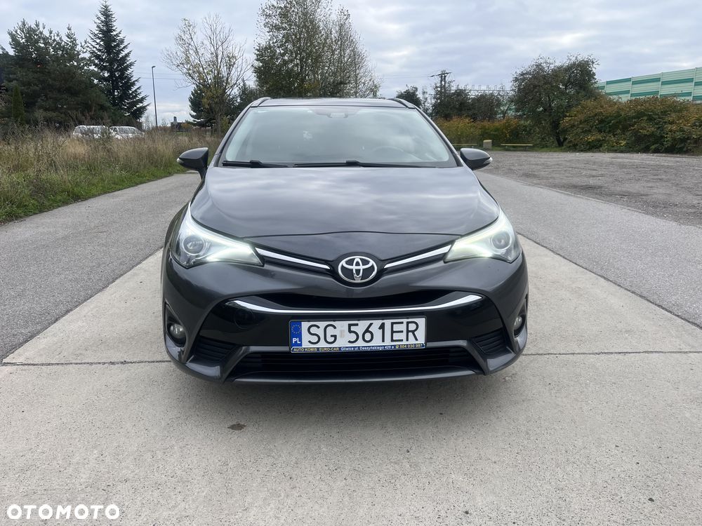 Toyota Avensis Touring Sports 1.6 D-4D Edition S+ - 9