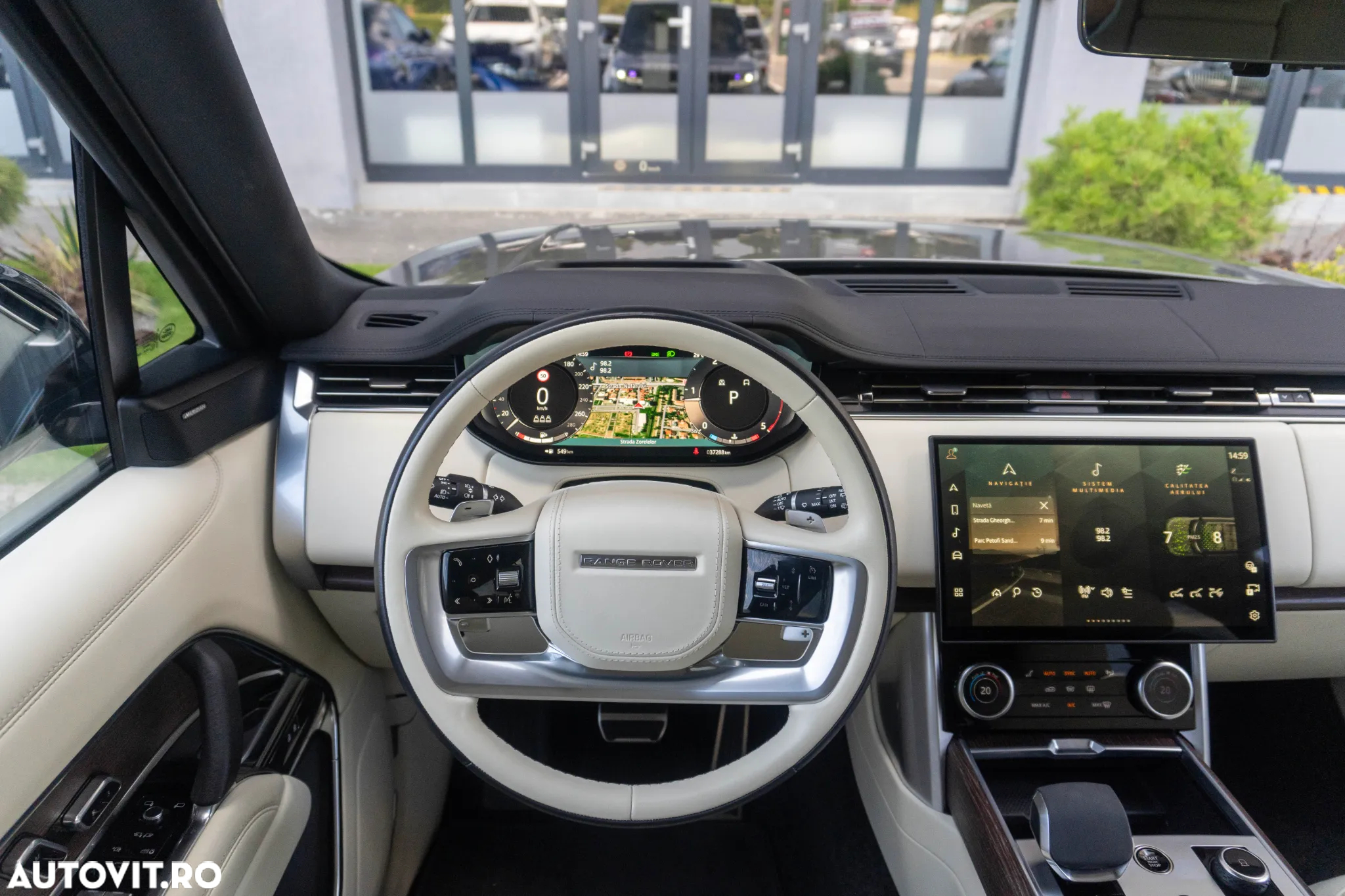 Land Rover Range Rover 3.0 I6 D300 MHEV HSE - 18