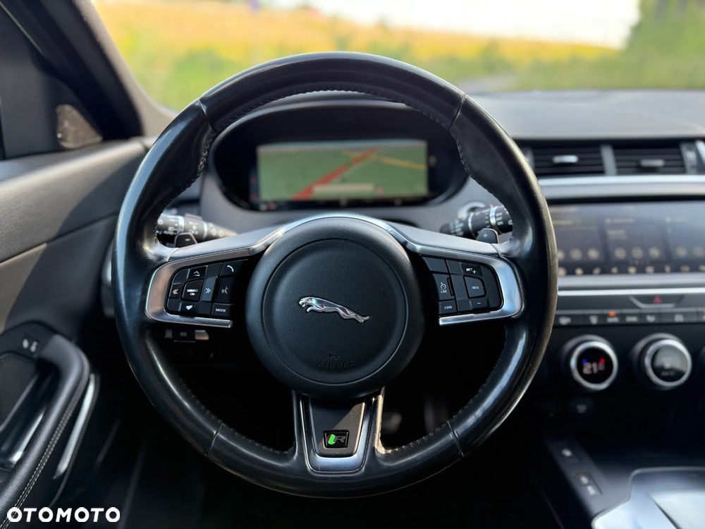 Jaguar E-Pace D150 AWD R-Dynamic S - 18