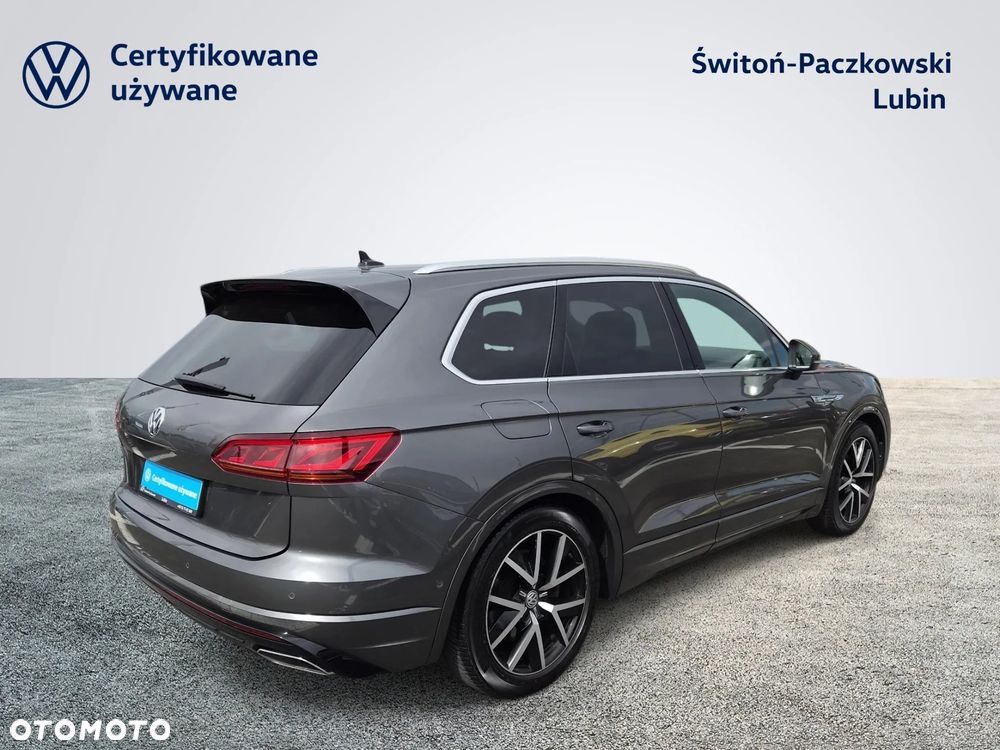 Volkswagen Touareg 3.0 V6 TFSI 4Motion R-Line - 2