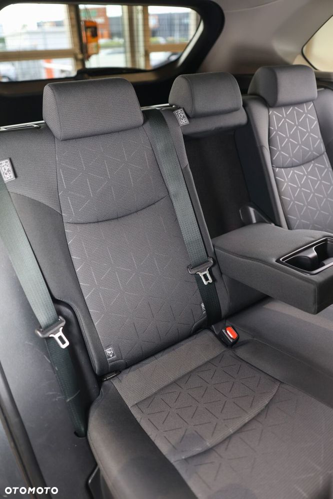 Toyota RAV4 - 18