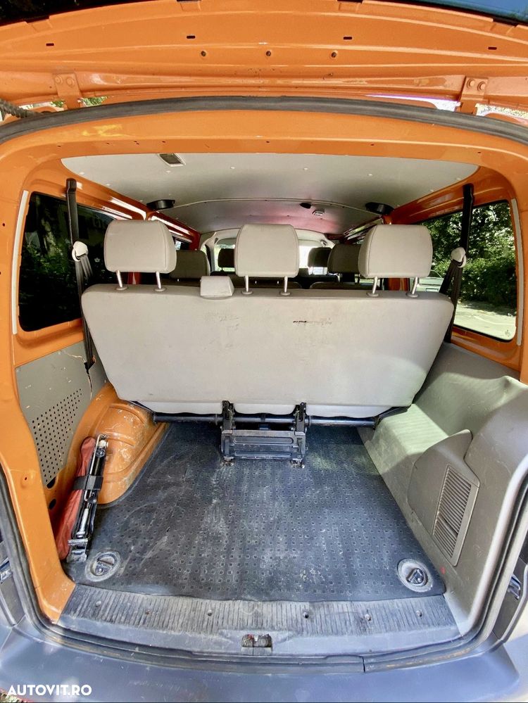 Volkswagen Transporter - 8