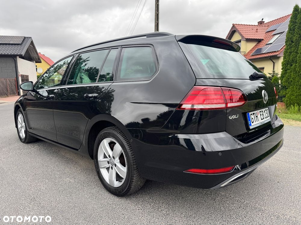Volkswagen Golf 1.6 TDI DSG Sound - 9