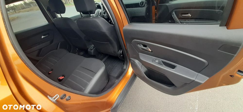 Dacia Duster 1.0 TCe Prestige - 37