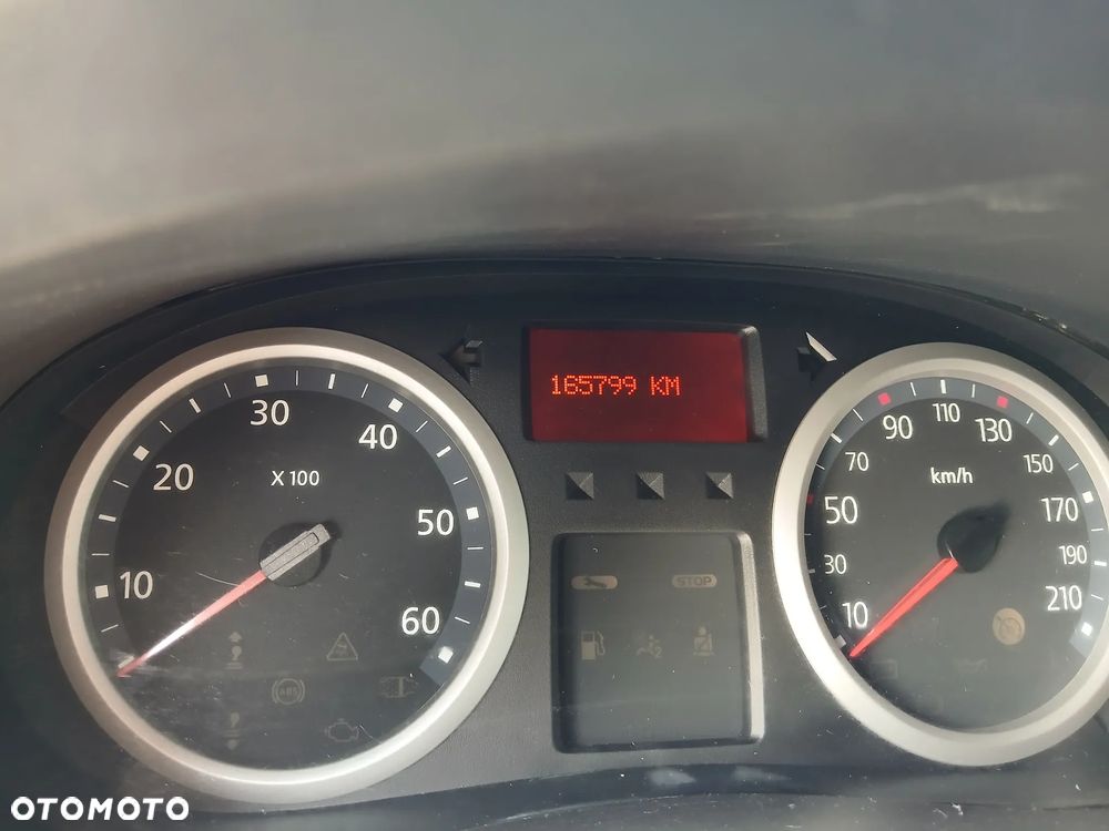 Renault TRAFIC - 22