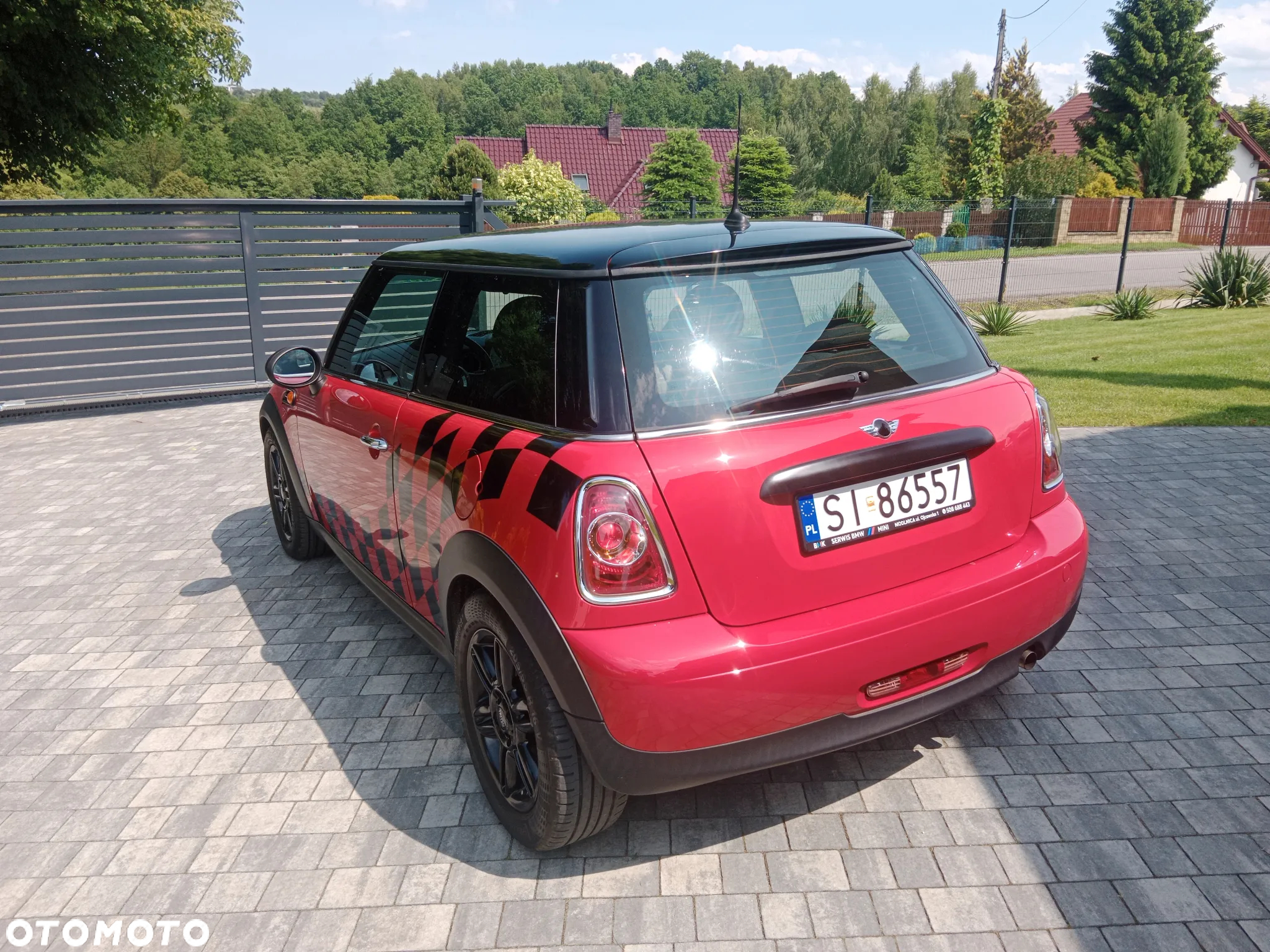 MINI ONE Standard - 8