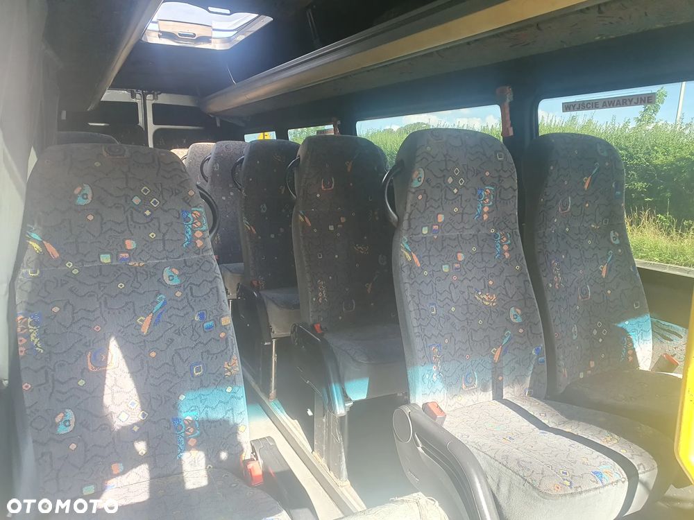 Mercedes-Benz Sprinter 411 - 6