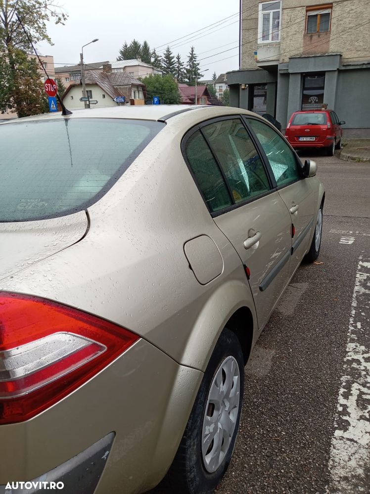 Renault Megane 1.5dCi Authentique - 3