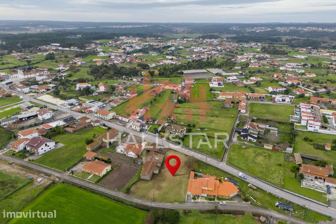 Terreno para Construção / Área Total 1976m2 / Indice de 0.5 / Ortigosa - Grande imagem: 2/31