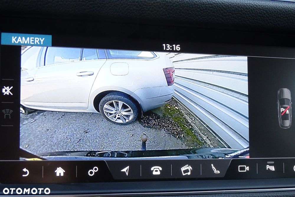 Jaguar XF 20d Prestige - 39