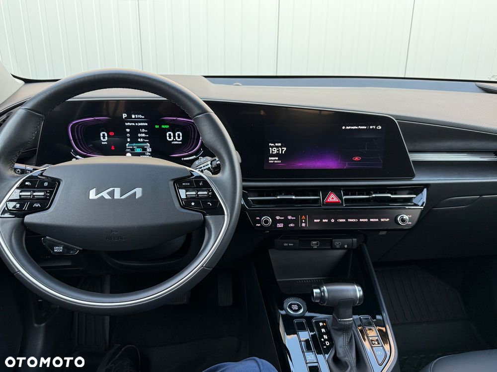 Kia Niro 1.6 GDI Hybrid M - 27