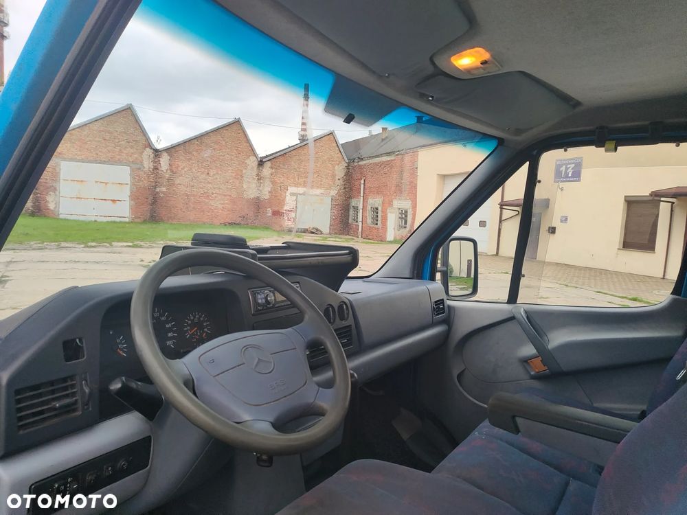 Mercedes-Benz sprinter - 14
