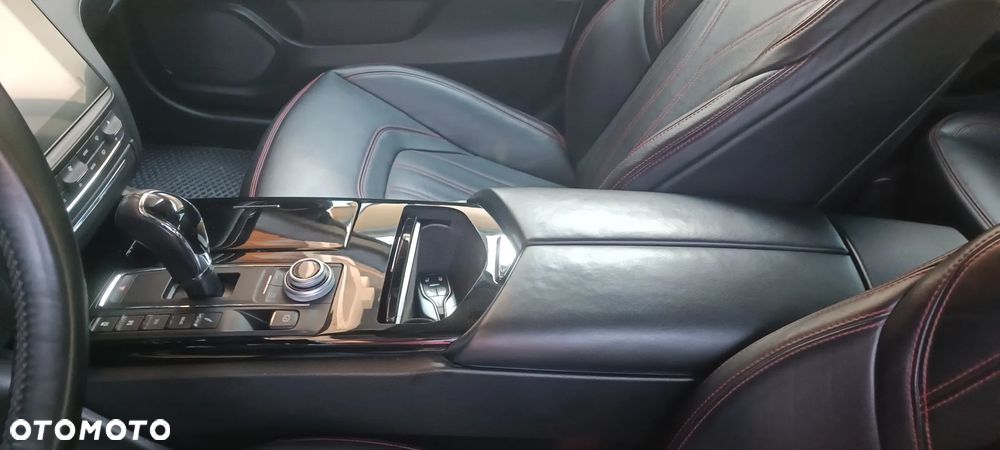 Maserati Quattroporte S Q4 GranSport - 18