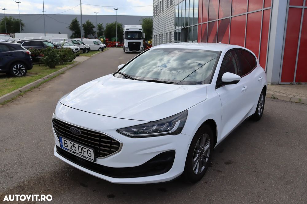 Ford Focus 1.0 EcoBoost MHEV Titanium - 3