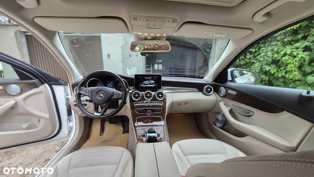 Mercedes-Benz Klasa C 250 (BlueTEC) d 7G-TRONIC - 22