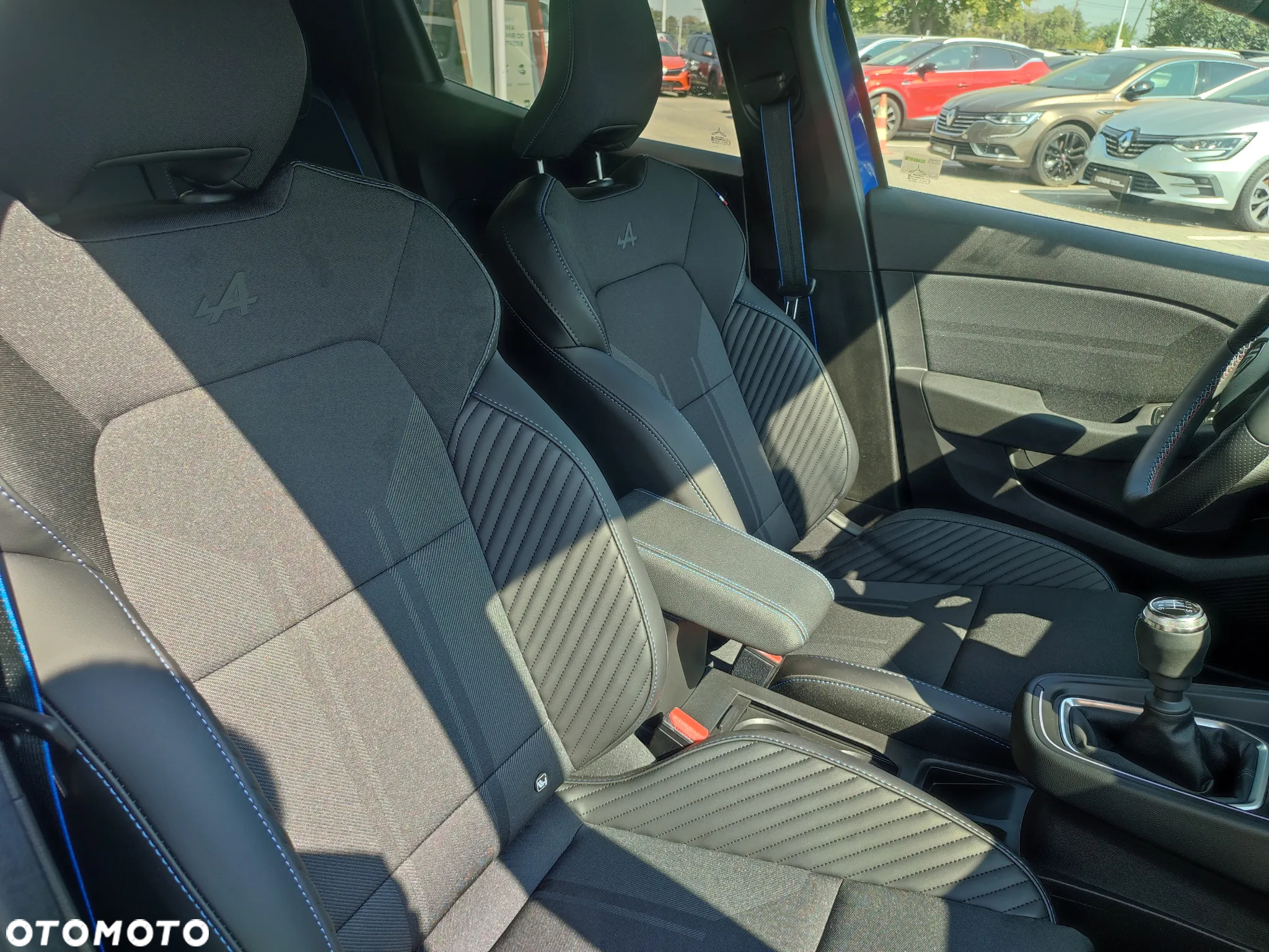 Renault Clio 1.0 TCe Esprit Alpine - 8