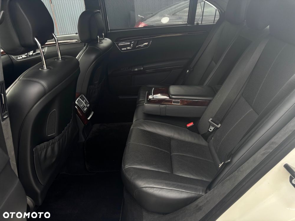 Mercedes-Benz Klasa S 600 L Automatik - 26