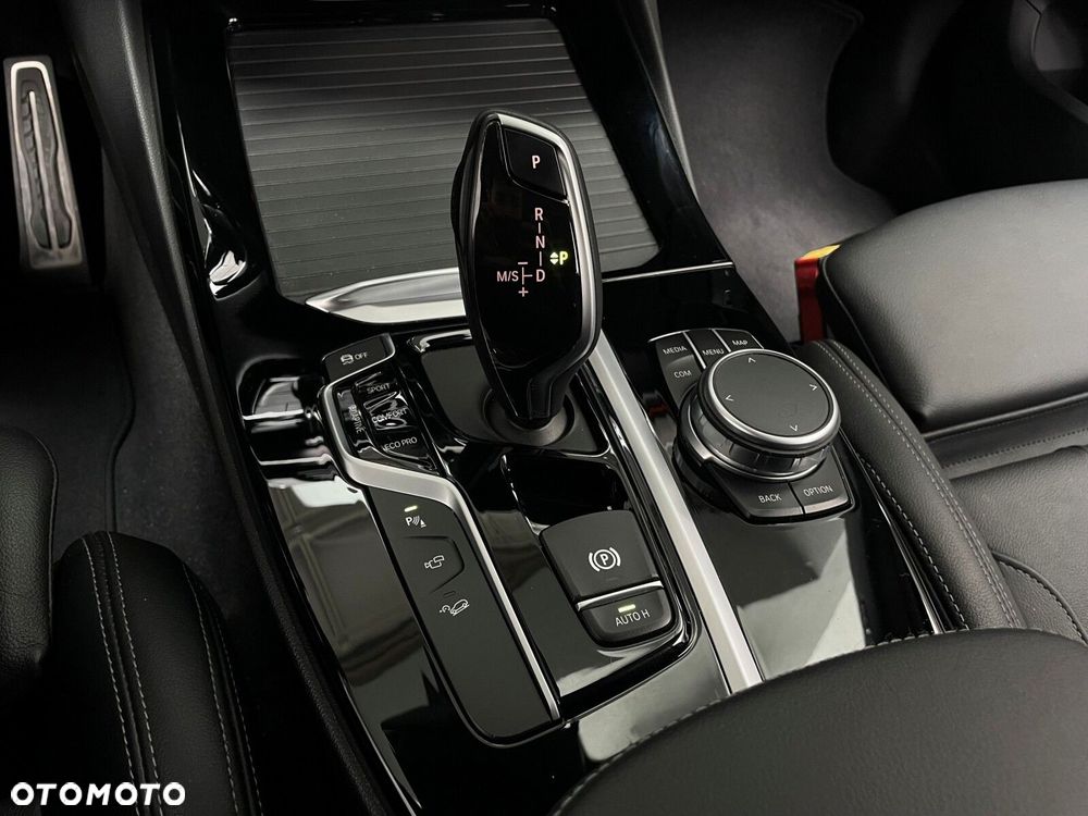BMW X3 - 11