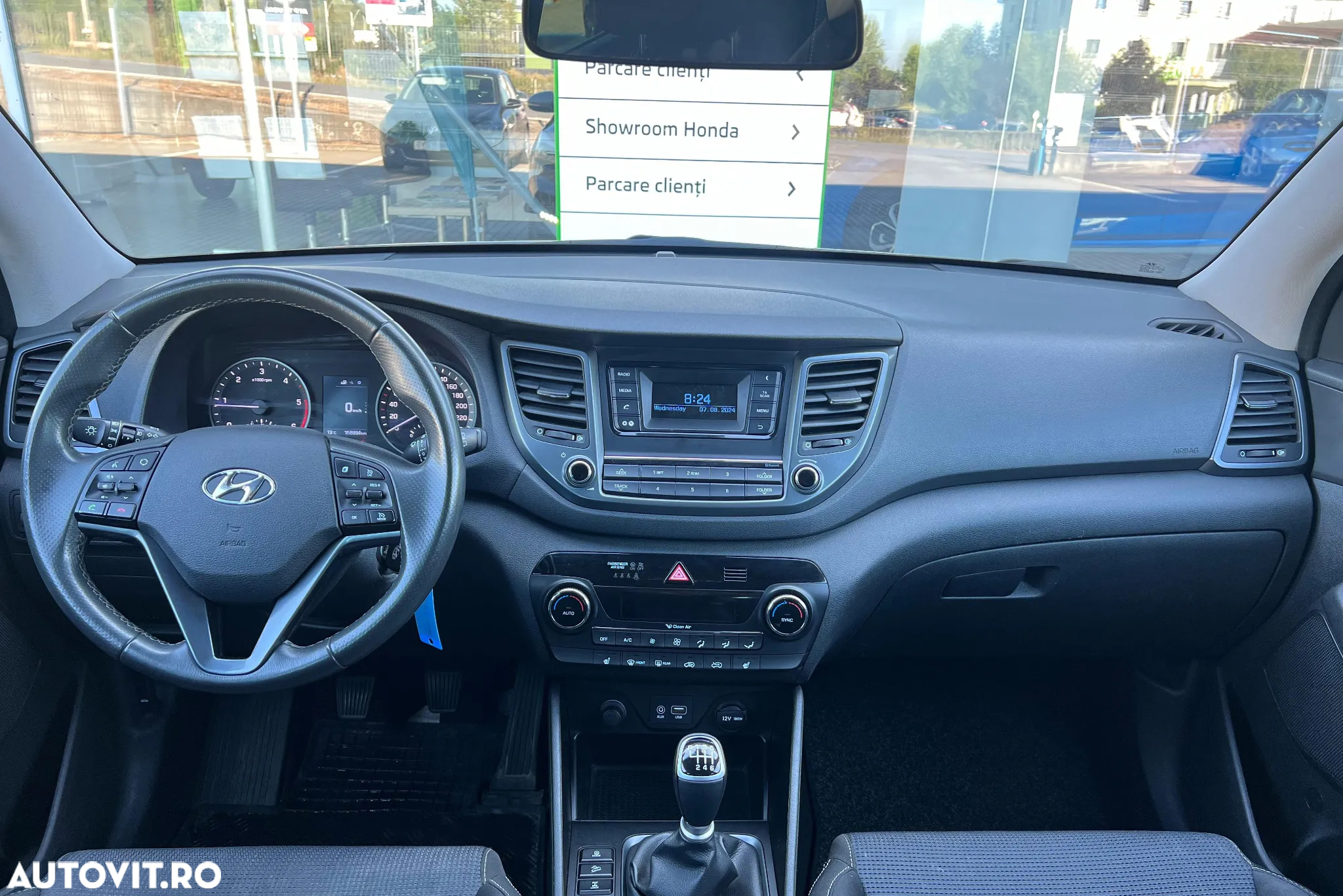 Hyundai Tucson 2.0 CRDI 4WD 6MT Style Design Pack - 10