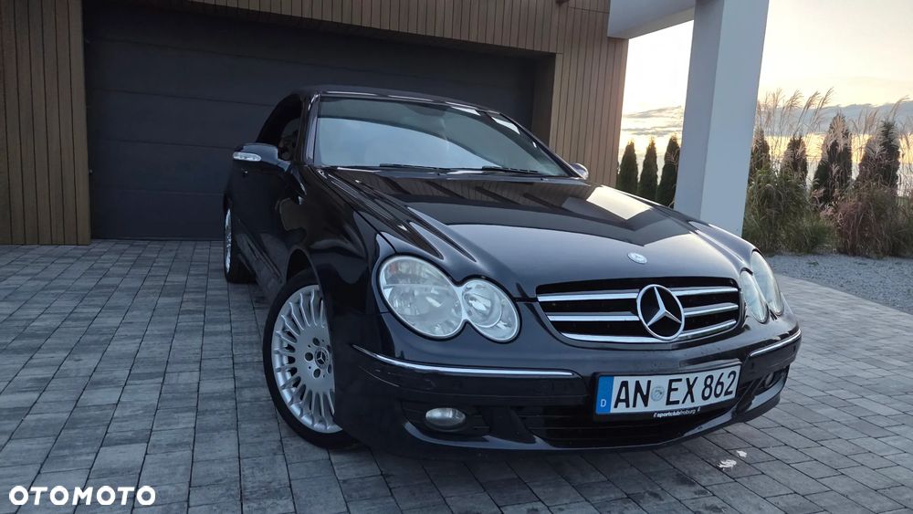Mercedes-Benz CLK - 31