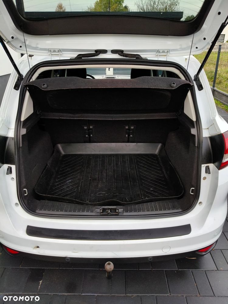 Ford C-MAX - 11