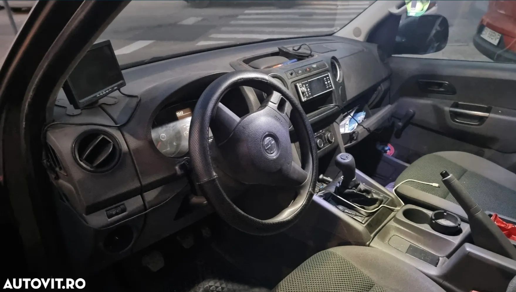 Volkswagen Amarok - 1