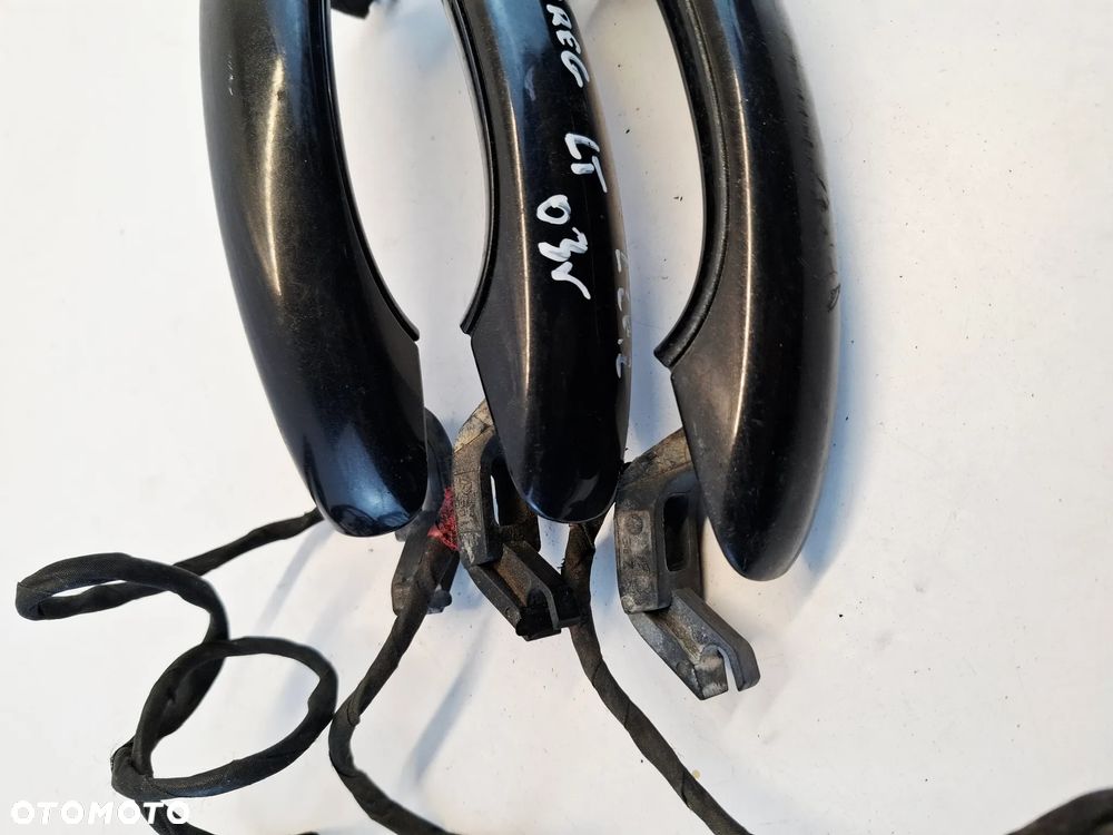 Klamka Zewnętrzna Drzwi z Przyciskiem Kessy VW Touareg 7L 7L6837205 - 3