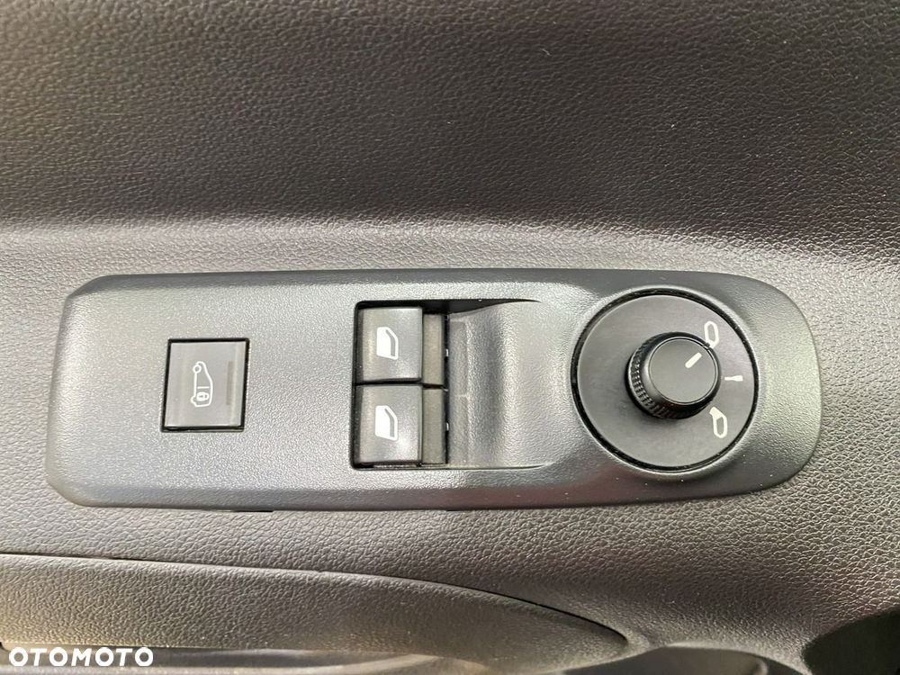 Toyota Proace City - 17