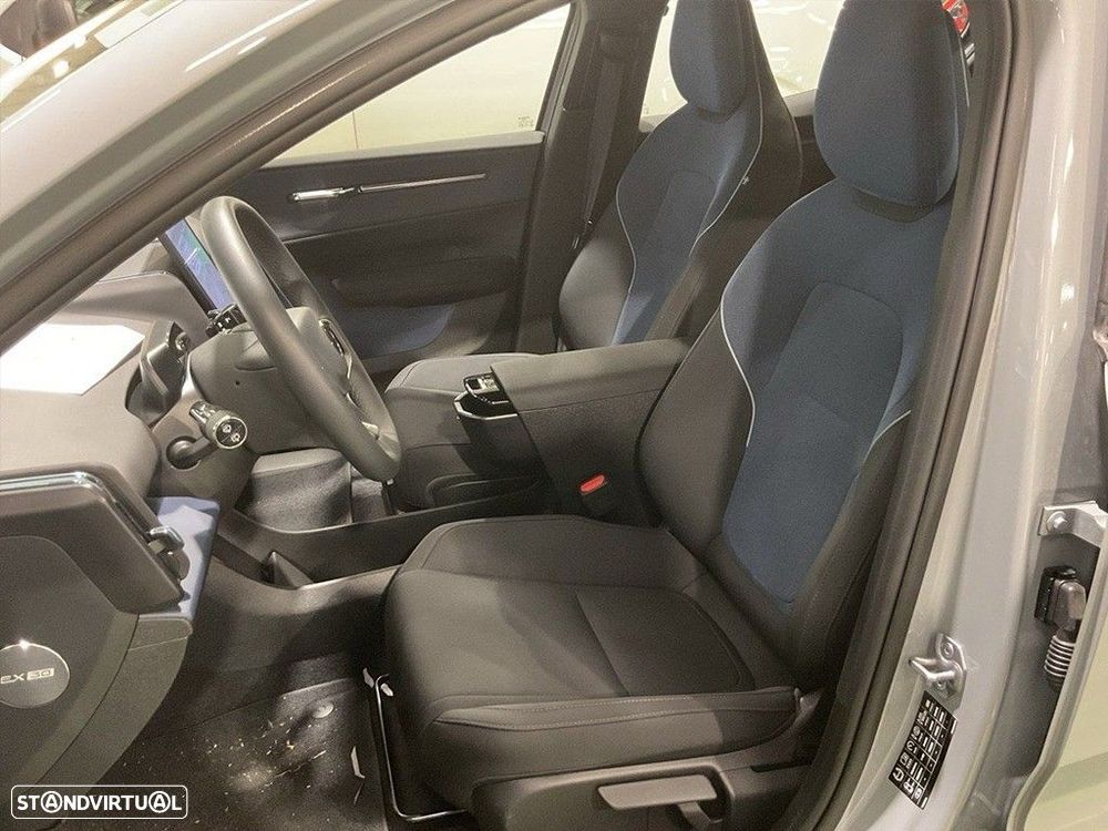 Volvo EX30 69 kWh Single Motor Extended Range Plus - 10