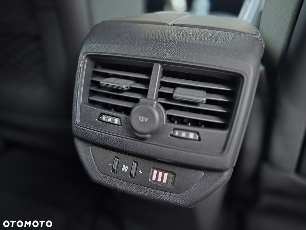 Peugeot 5008 - 30