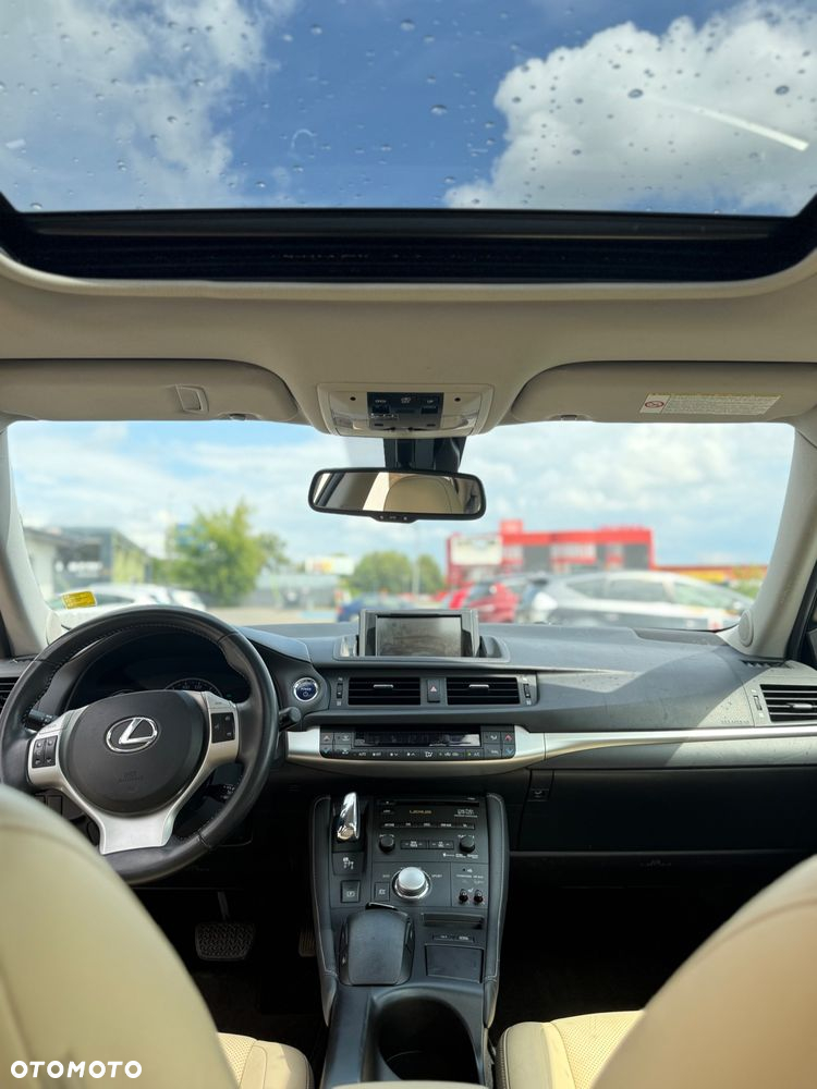 Lexus CT - 20