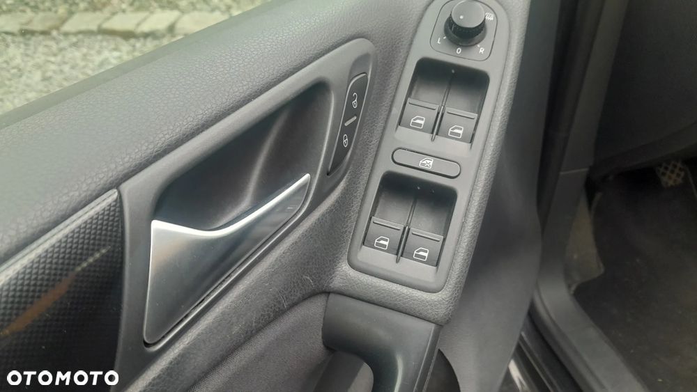 Volkswagen Golf 1.2 TSI BlueMotion Technology Comfortline - 5