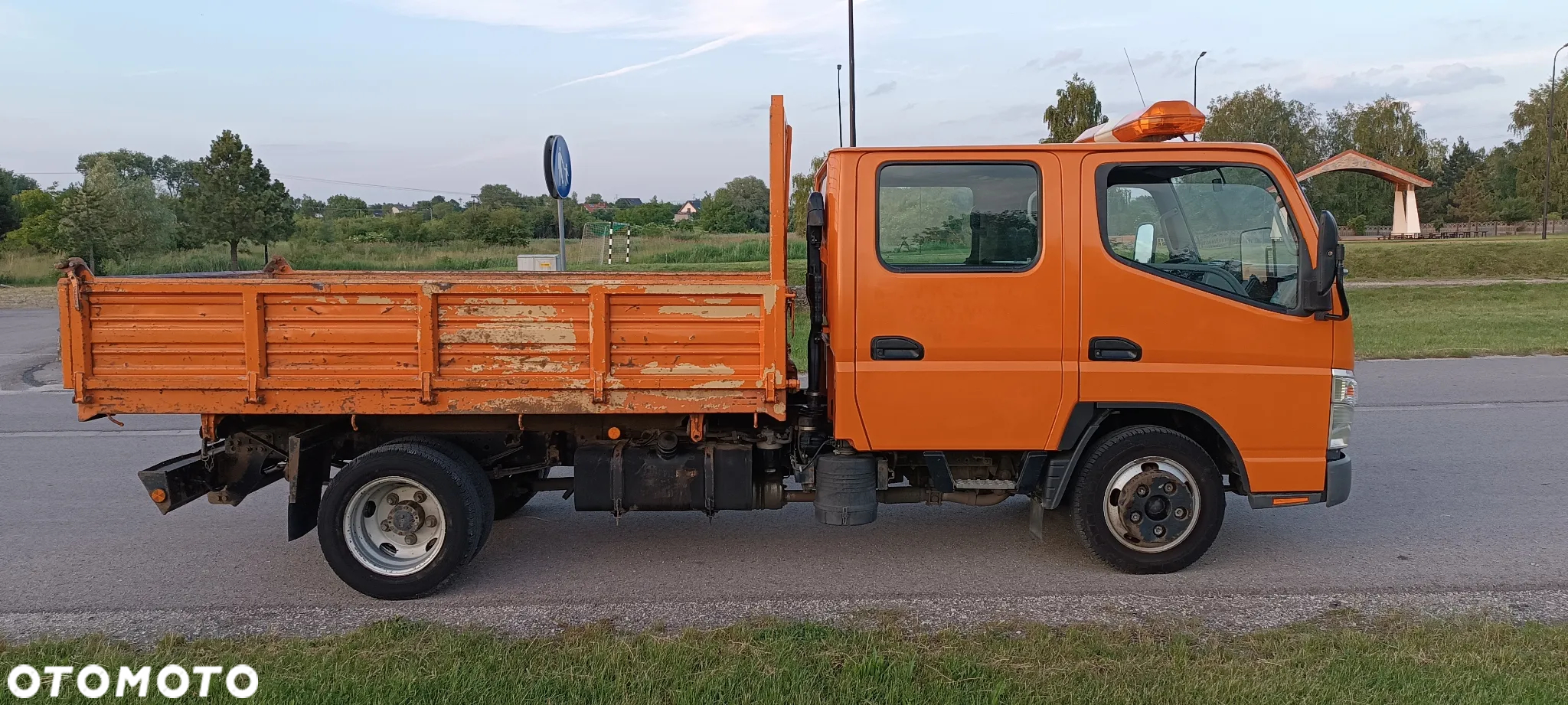 Mitsubishi Canter - 5