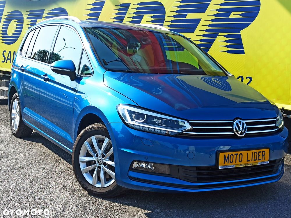 Volkswagen Touran - 1