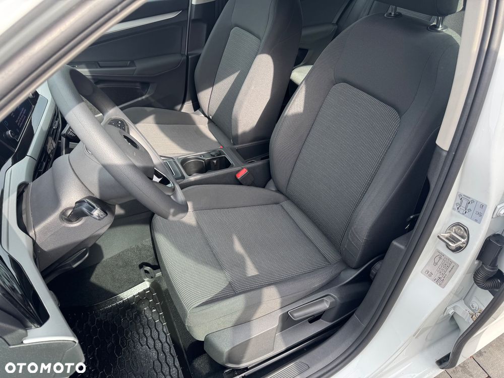 Volkswagen Golf - 17