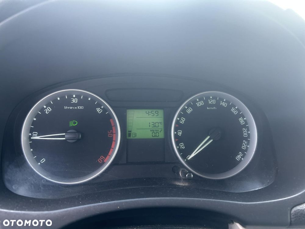 Skoda Fabia - 20
