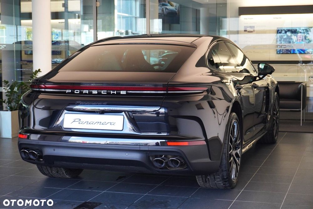 Porsche Panamera - 8