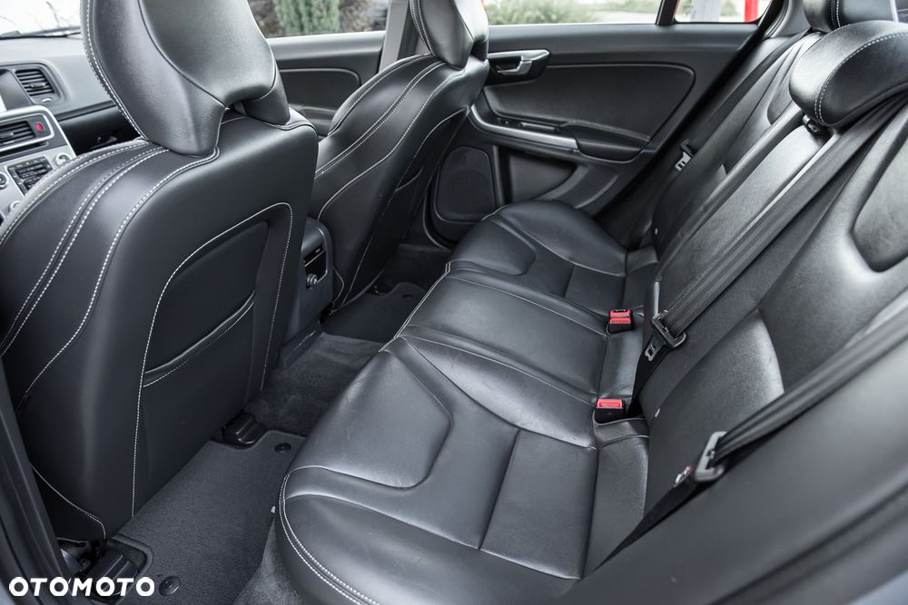 Volvo S60 - 27