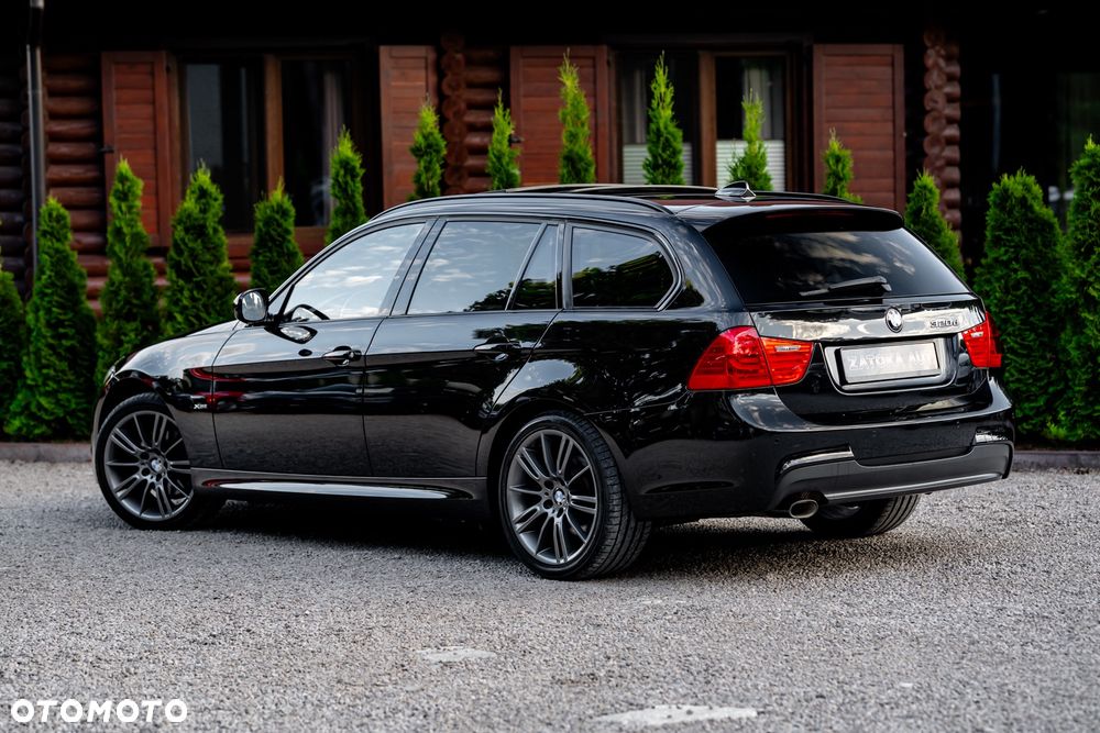 BMW Seria 3 320d xDrive - 12