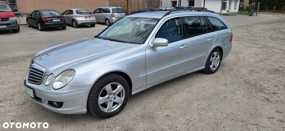 Mercedes-Benz Klasa E 280 CDI T Classic - 3