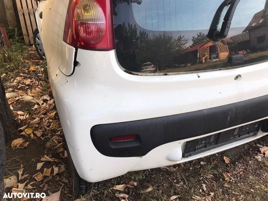 Capota fata peugeot 107 2008 emblema capitonaj masca galbenă - 3